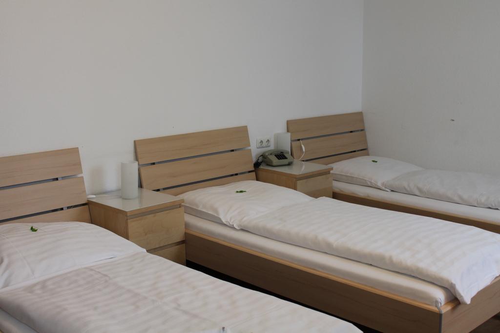 Hotel Weidenhof Düsseldorf Pokoj fotografie