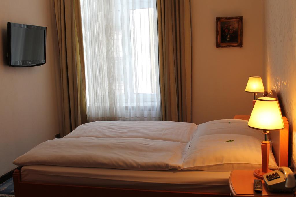 Hotel Weidenhof Düsseldorf Pokoj fotografie