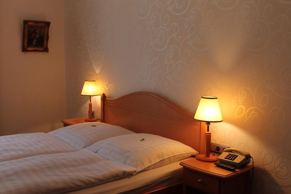 Hotel Weidenhof Düsseldorf Pokoj fotografie