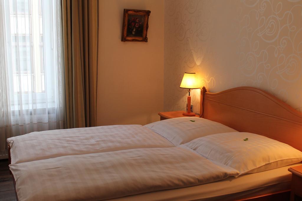 Hotel Weidenhof Düsseldorf Pokoj fotografie